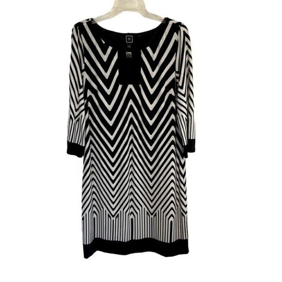 RMLL Black White Zig Zag 3/4 Sleeve Shift Dress Sz 12 NWOT - Picture 1 of 4